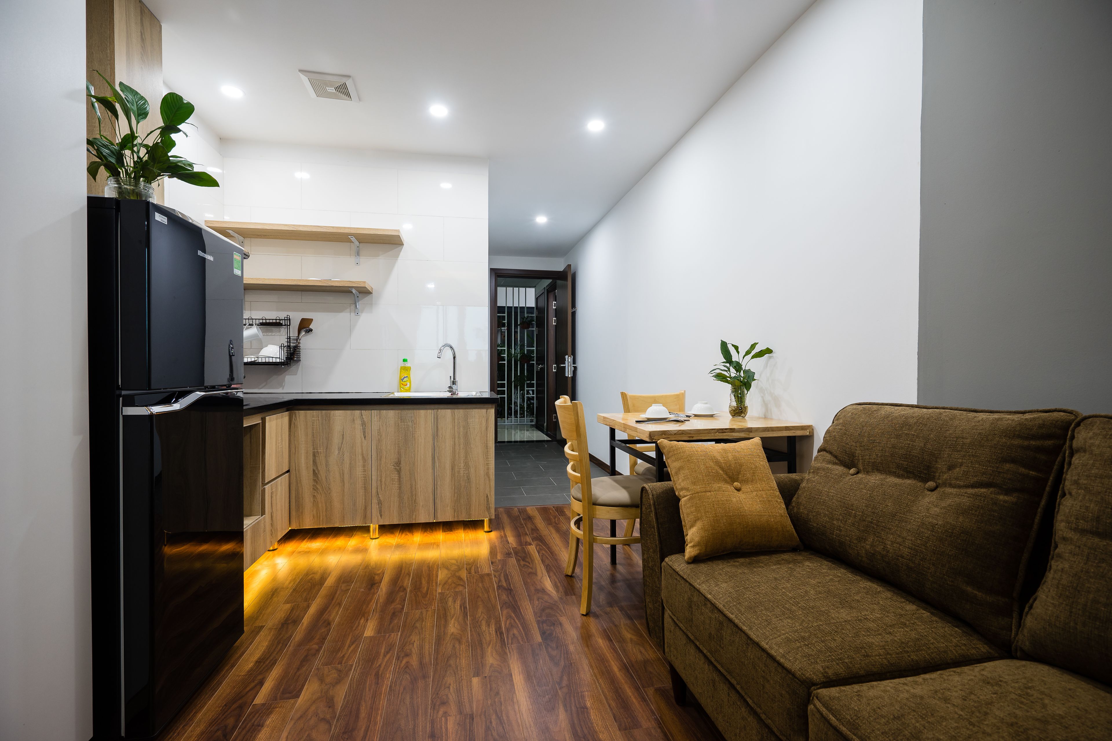 luxury double room single use, 1 bedroom | private kitchenette | microwave, stovetop, electric kettle, rice cooker