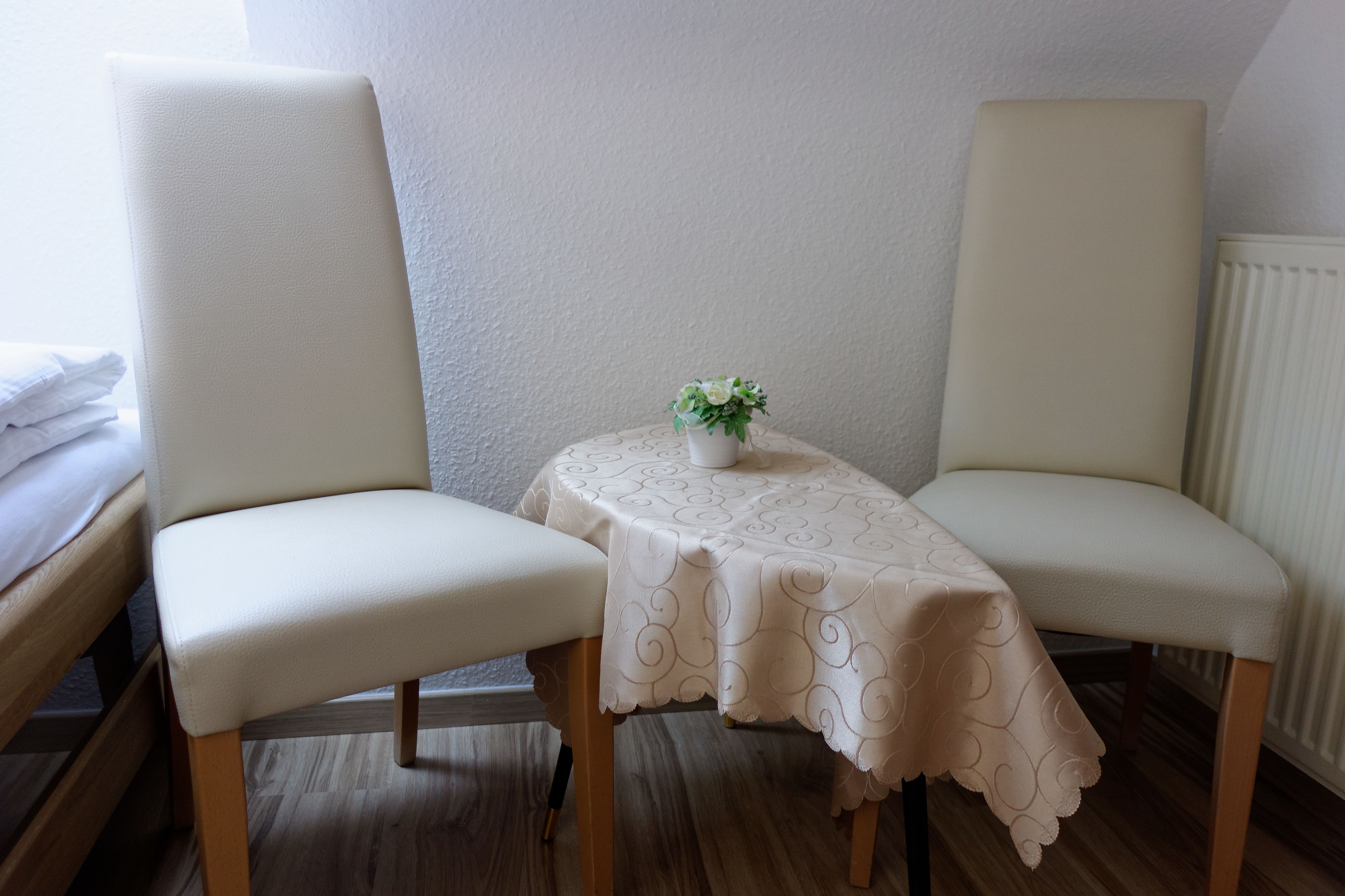 basic twin room, ensuite | 1 bedroom, free wifi, bed sheets