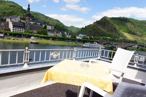 Double Room, Balcony, River View | Balcony - Hotel Haus Sonnschein (Cochem)