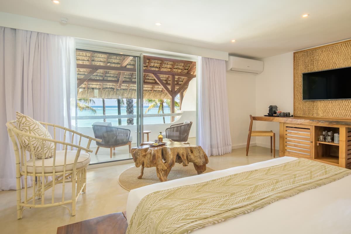 Suite Presidenziale, vista mare | 1 camera, biancheria da letto di alta qualità, minibar