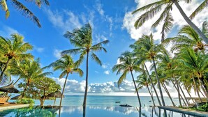 Unclassified image, 4 of 90, button - Seasense Boutique Hotel & Spa (Belle Mare)
