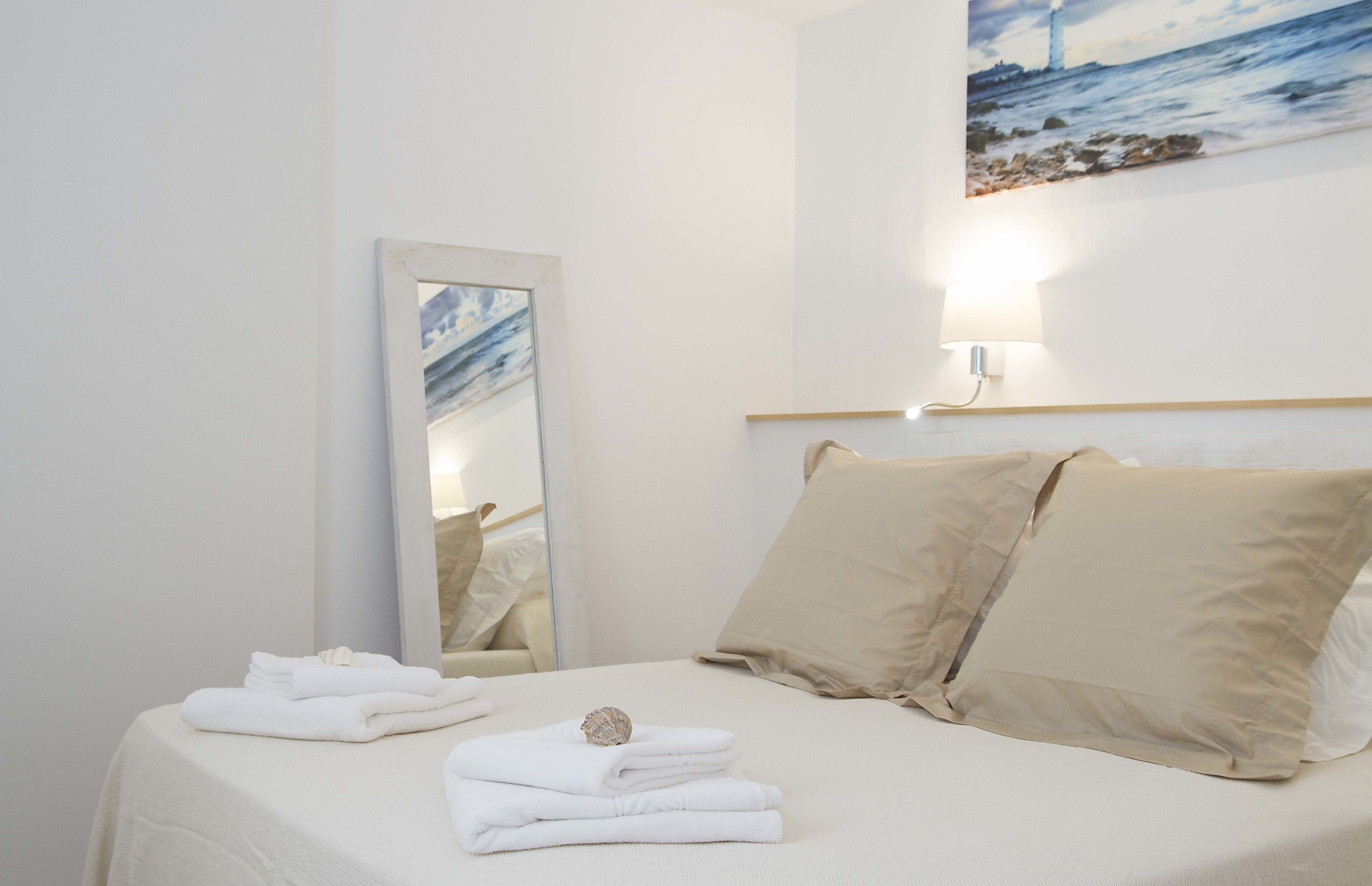 1 chambre, literie de qualité supérieure, surmatelas
