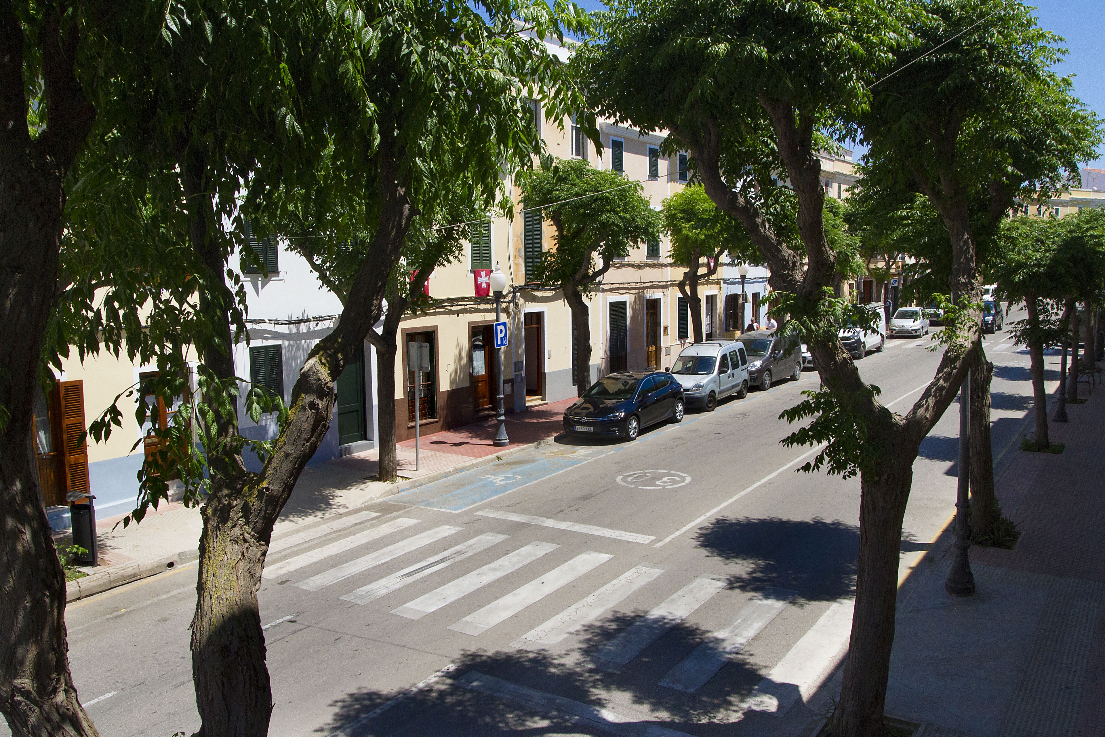 junior suite, 1 bedroom, non smoking, ensuite (olfato) | 1 bedroom, premium bedding, pillow-top beds, in-room safe