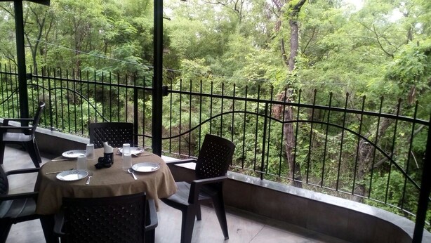 Restaurant - The SKY Inn (Navi Mumbai)