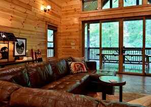 TV connectée, cheminée