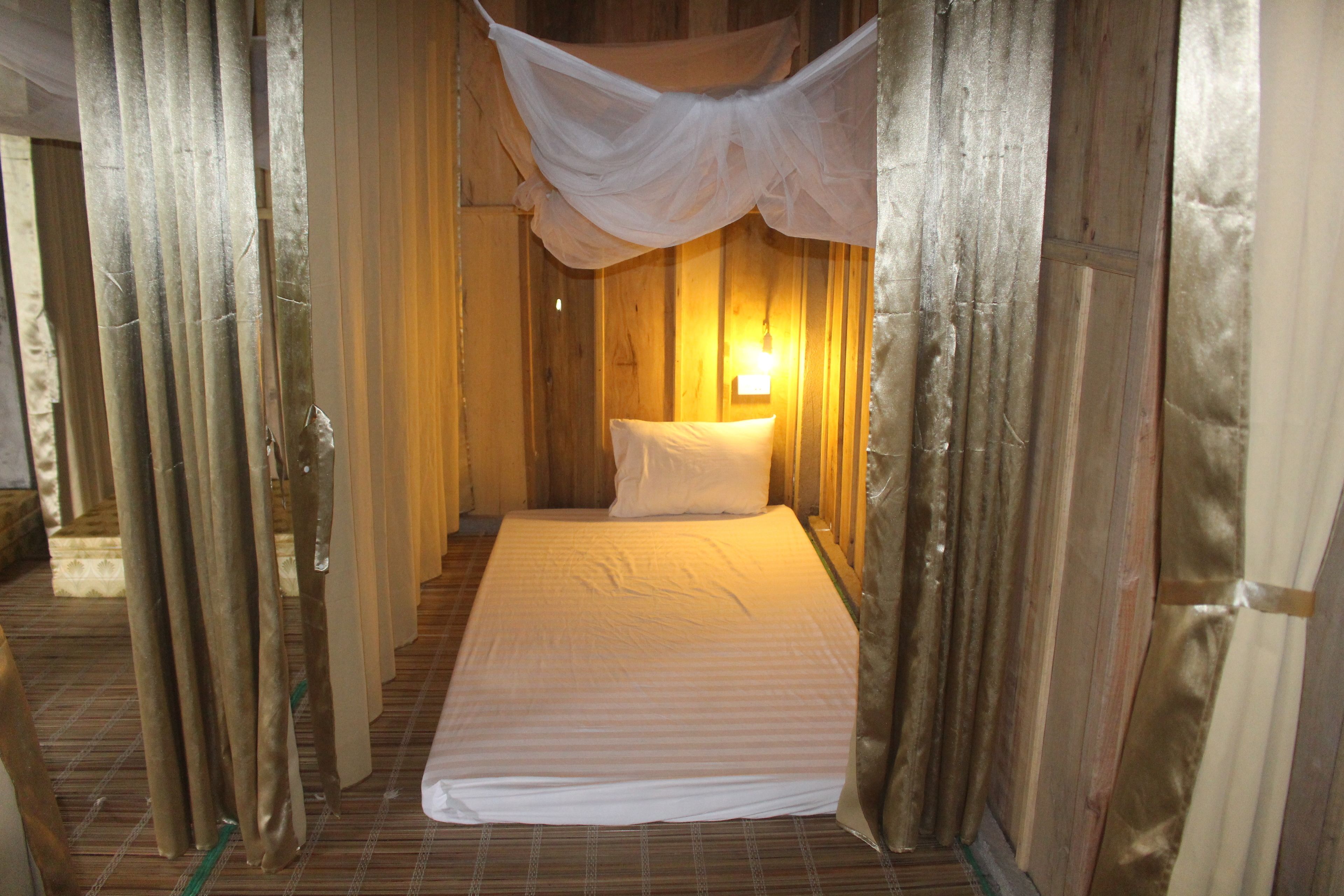 Dormitorio compartido, dormitorio mixto (16 Mattresses) | Wifi gratis 