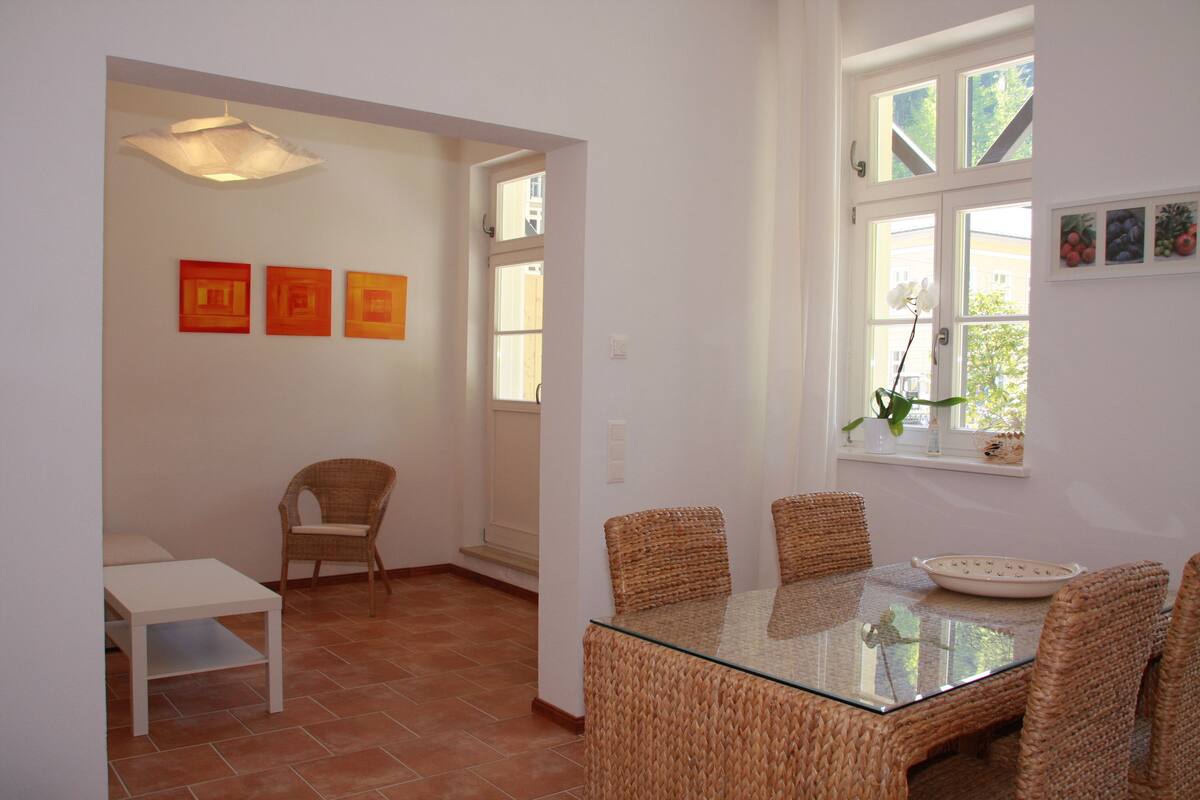 Apartment, Balcony | Living area