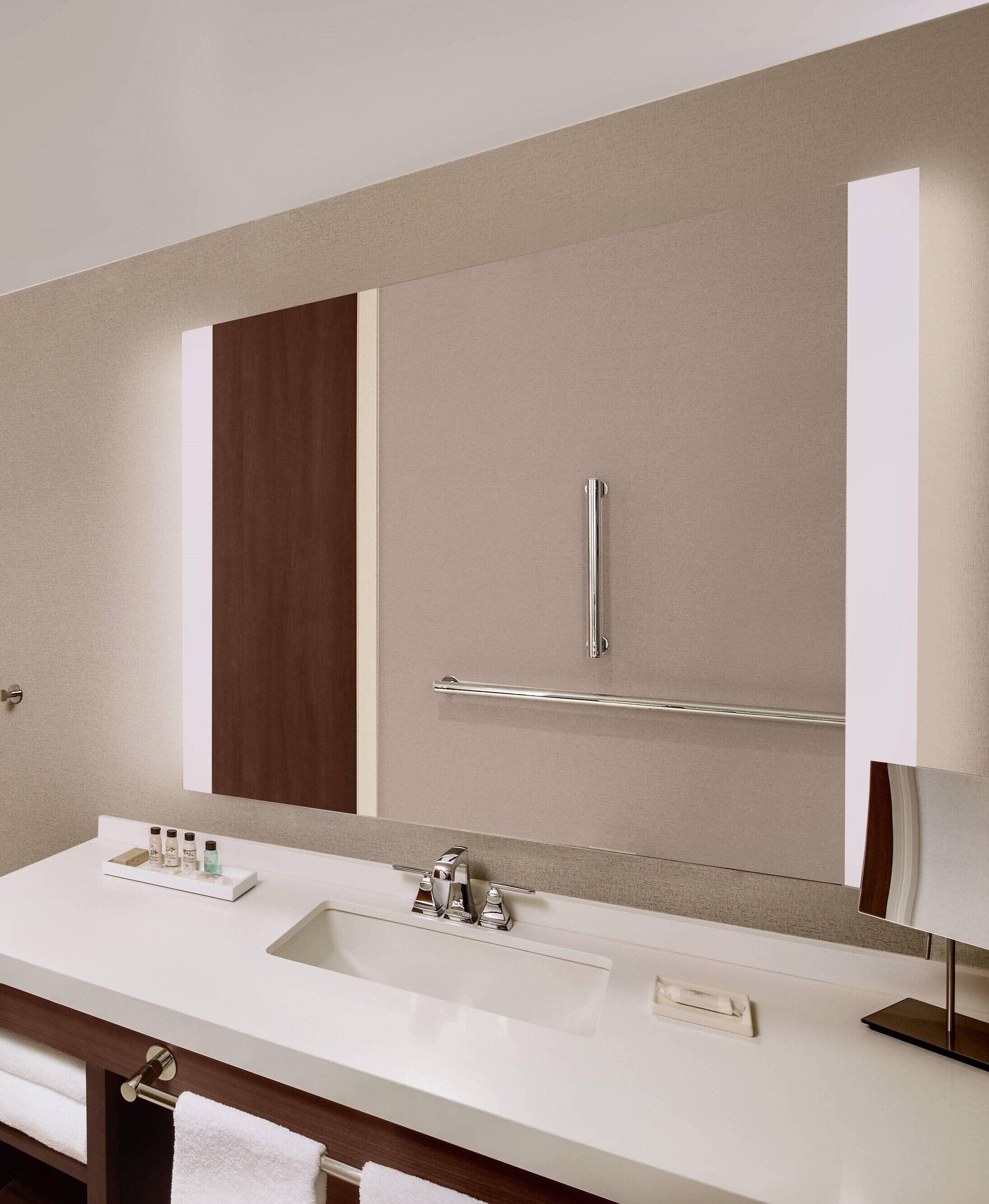 shower, free toiletries, towels