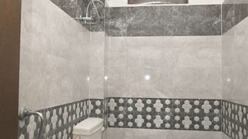 Basic Double Room | 1 bedroom, desk, rollaway beds, free WiFi