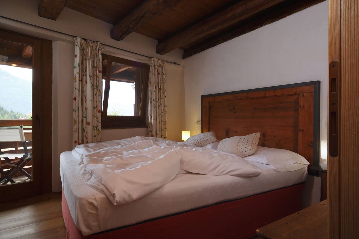 Apartment, Multiple Beds, Non Smoking (Paulin) | WiFi (free), individually furnished, bed sheets