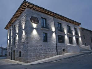 Exterior - La Casa de Beli (Tardajos)