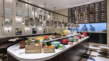 Daily buffet breakfast for a fee