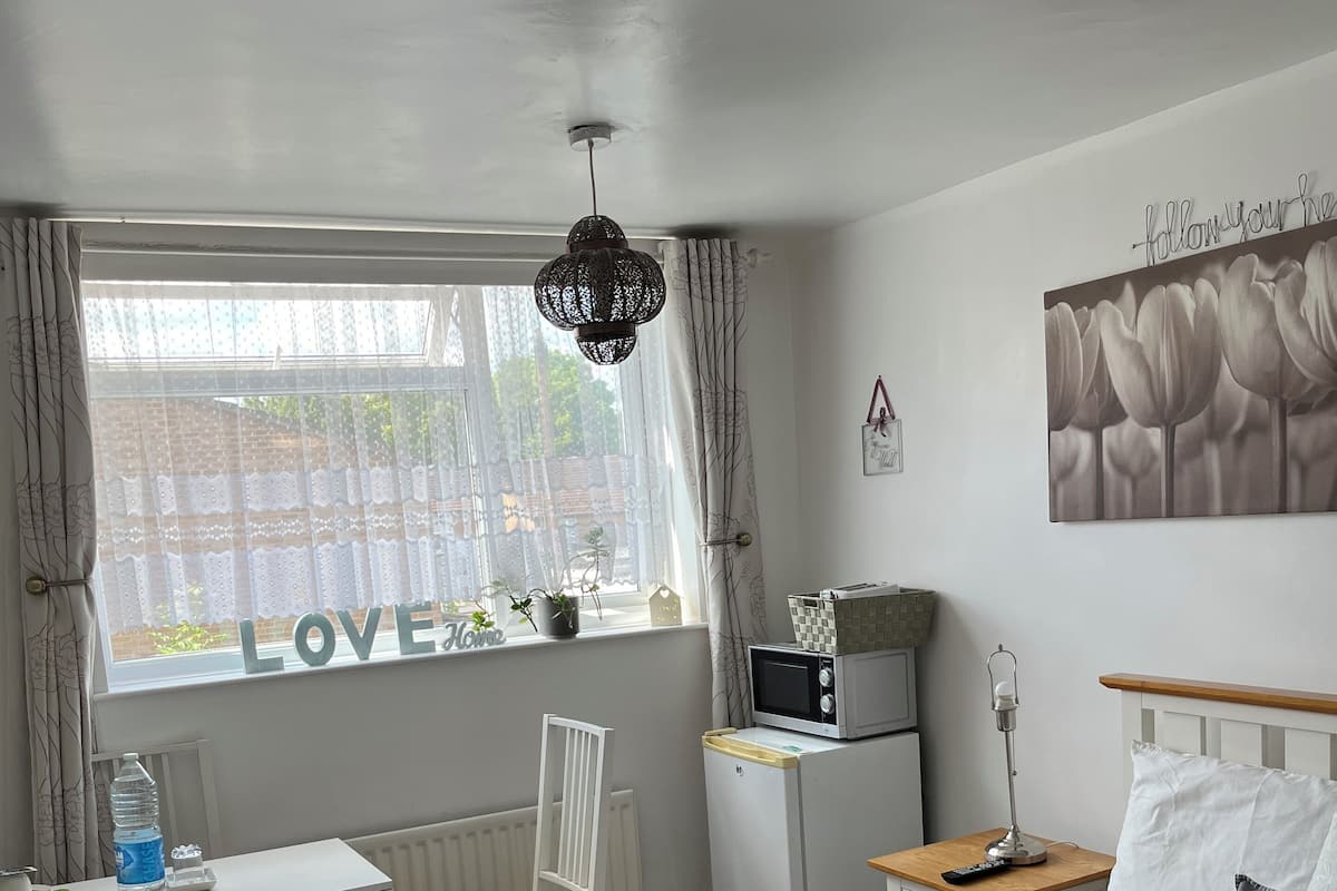 Minibarvarer (inkludert), individuelt dekorert og individuelt innredet