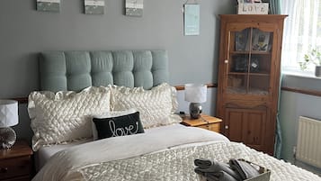 Deluxe Double Room | Restaurant