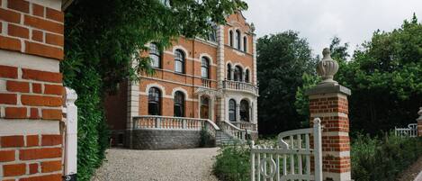 Façade de lâhĂ©bergement