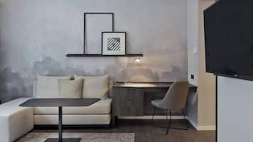 Superior Studio, 1 King Bed with Sofa bed, City View | Hypo-allergenic bedding, in-room safe, iron/ironing board