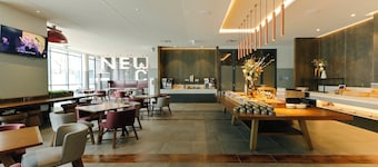 Holiday Inn Express Newcastle by IHG