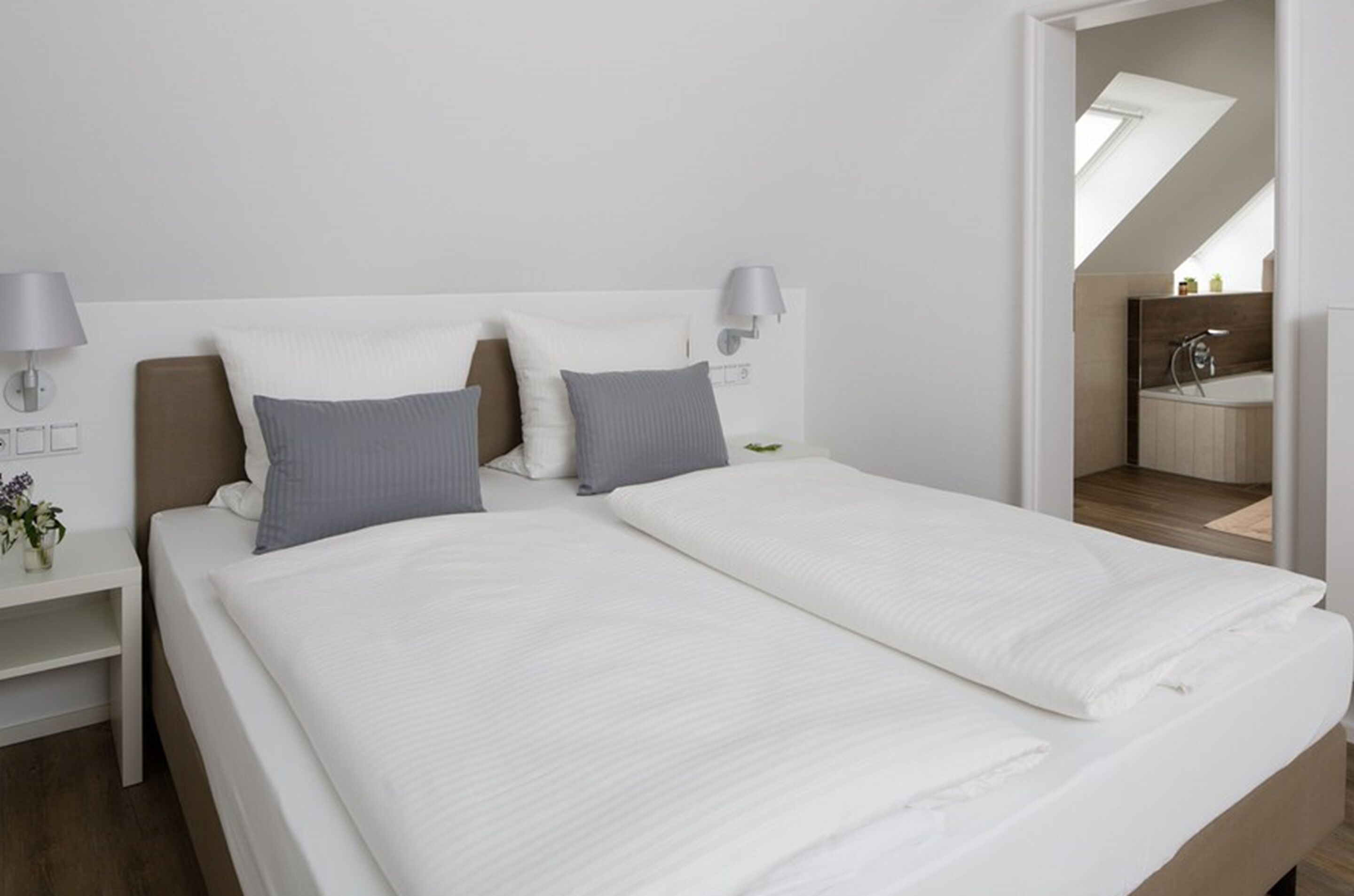 business apartment | 1 bedroom, hypo-allergenic bedding, blackout curtains