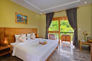  Deluxe Family, Connecting Rooms | 1 bedroom, in-room safe, soundproofing, free WiFi - Azura Resort Phu Quoc (Phu Quoc)