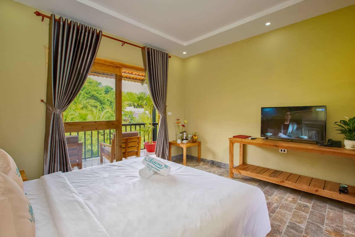1 bedroom, in-room safe, soundproofing, free WiFi
