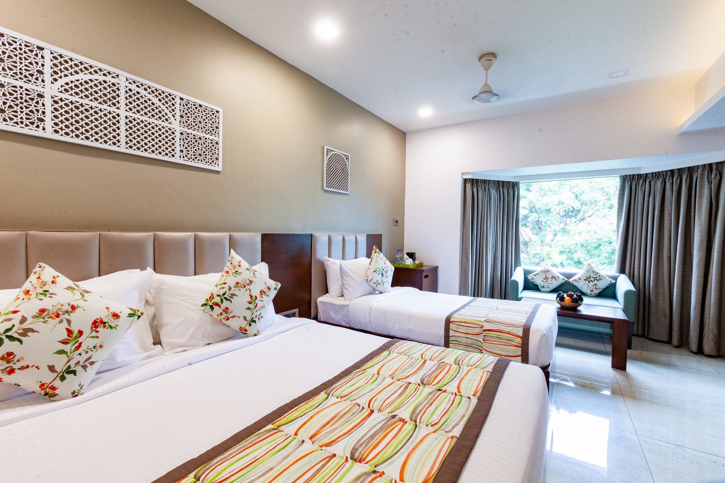 Mango Classic Room | Free WiFi, bed sheets