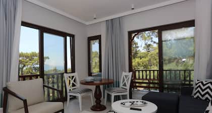 Alp Suites Pinehill
