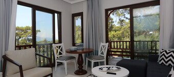 Alp Suites Pinehill