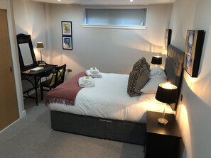Apartment, 2 Bedrooms | 2 bedrooms, iron/ironing board, free WiFi, bed sheets - The Woolpack - Near Motorpoint Arena Nottingham (Nottingham)