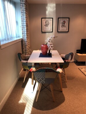 Apartment, 2 Bedrooms | Private kitchen | Full-size fridge, microwave, oven, stovetop - The Woolpack - Near Motorpoint Arena Nottingham (Nottingham)