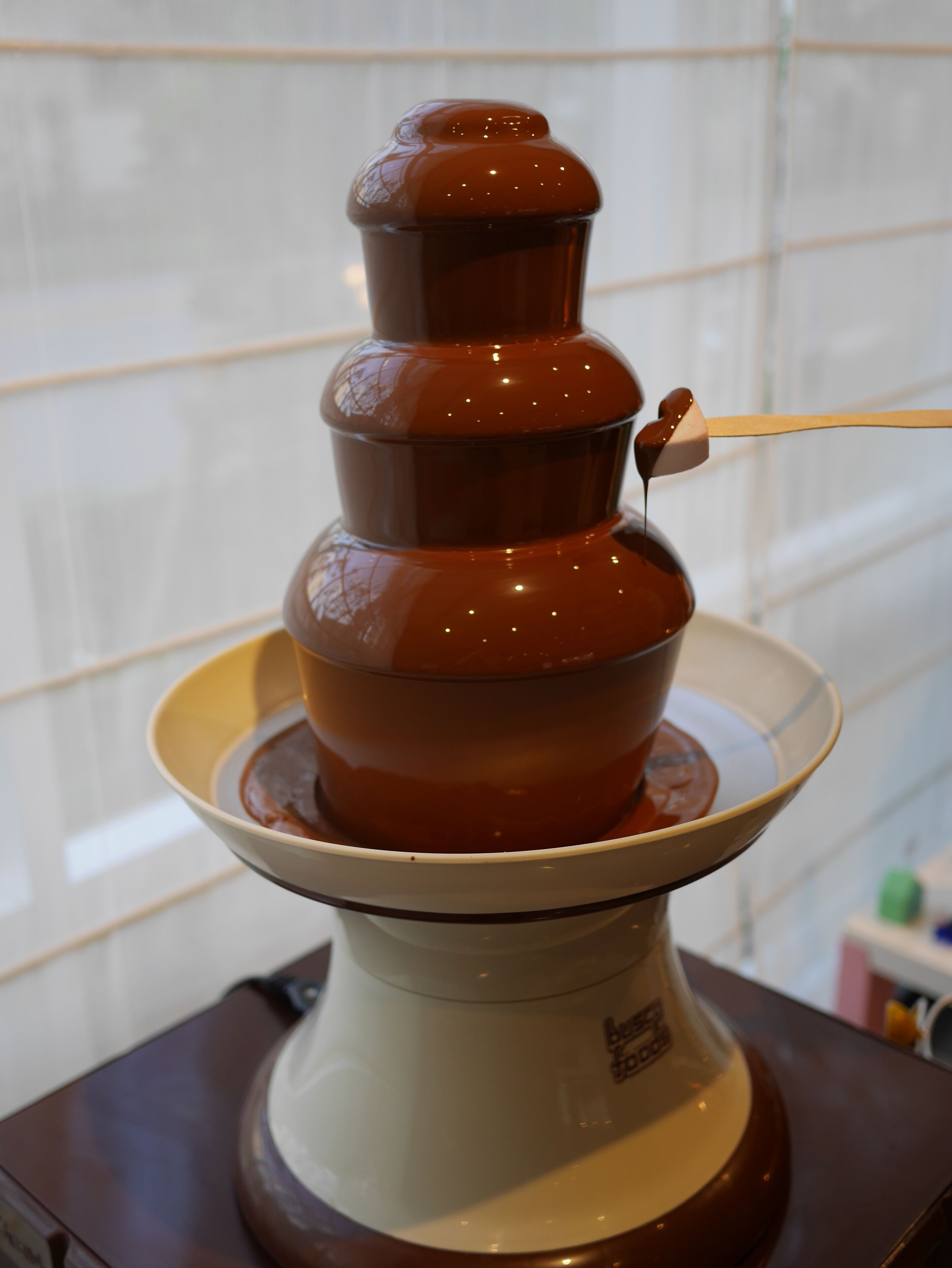 daily buffet breakfast (jpy 2200 per person)