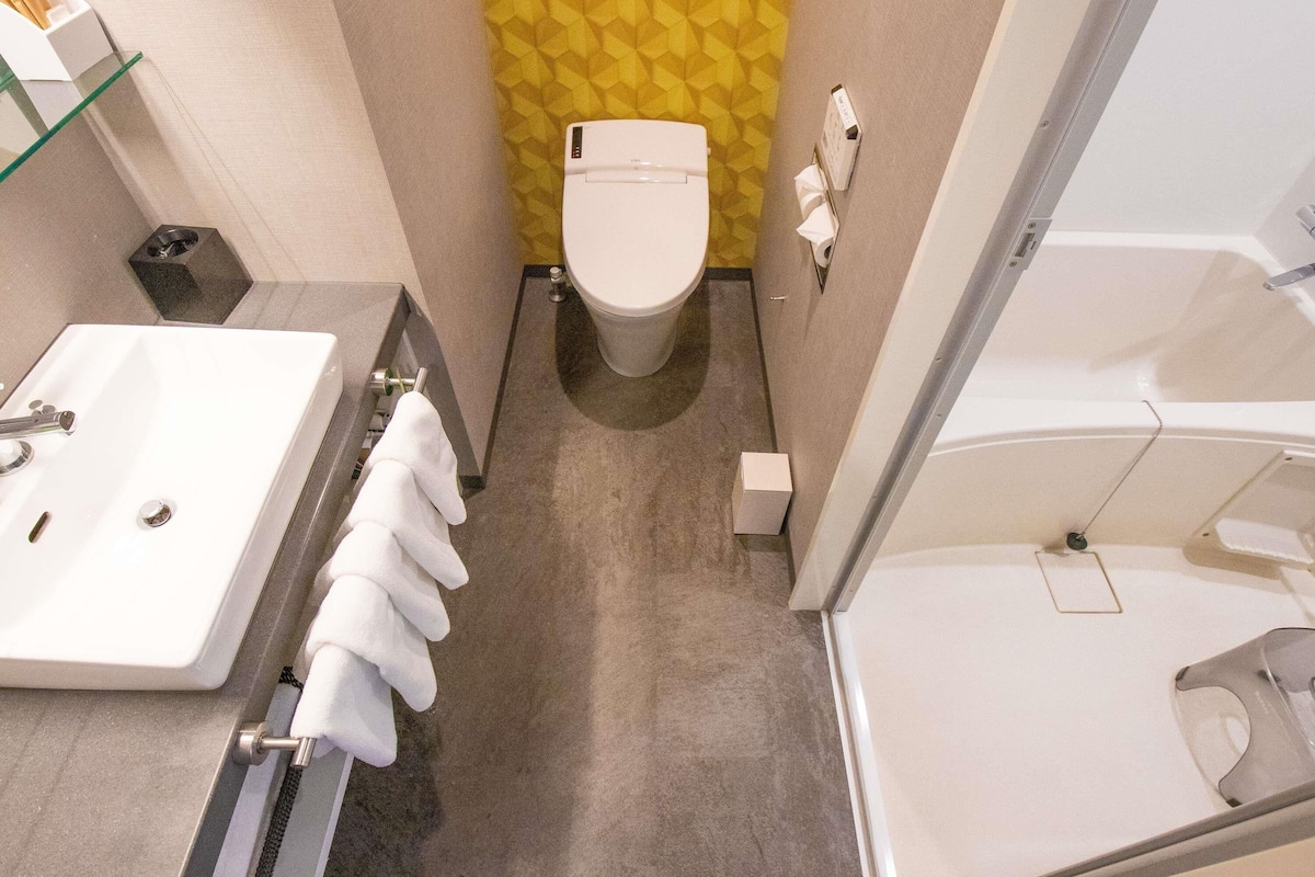 down duvets, in-room safe, blackout curtains, iron/ironing board