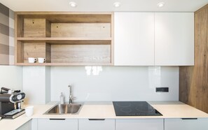 Studio Suite, 1 Bedroom (Ice-Cream) | Coffee and/or coffee maker