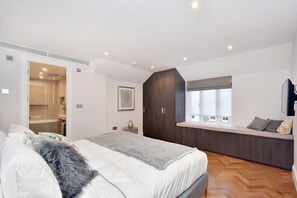 3 habitaciones, tabla de planchar con plancha y wifi gratis 
