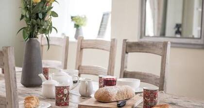 Old Bakery Cottage in Bath - 3 Bedroom, Free