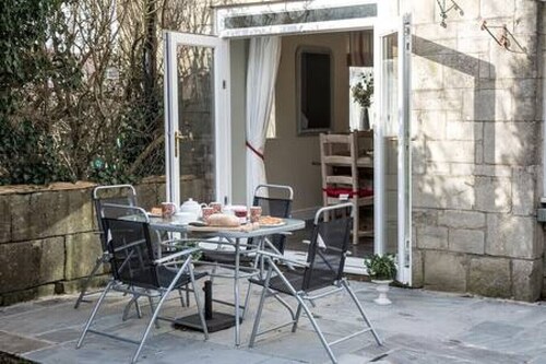 Old Bakery Cottage in Bath - 3 Bedroom, Free
