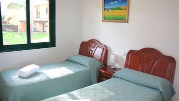 3 chambres, fer et planche Ă repasser, Wi-Fi gratuit, draps fournis