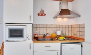 Studio, Kochnische, Meerblick | Schreibtisch, schallisolierte Zimmer, Bügeleisen/Bügelbrett