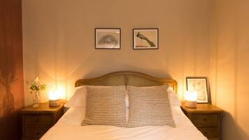 1 bedroom, soundproofing, iron/ironing board, WiFi