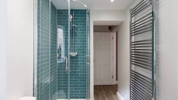 Free toiletries, hair dryer