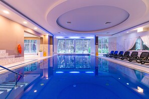 Indoor pool, open 8 AM to 9 PM, sun loungers - Baginscy Spa (Rewal)
