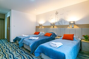 In-room safe, desk, iron/ironing board, cots/infant beds - Baginscy Spa (Rewal)