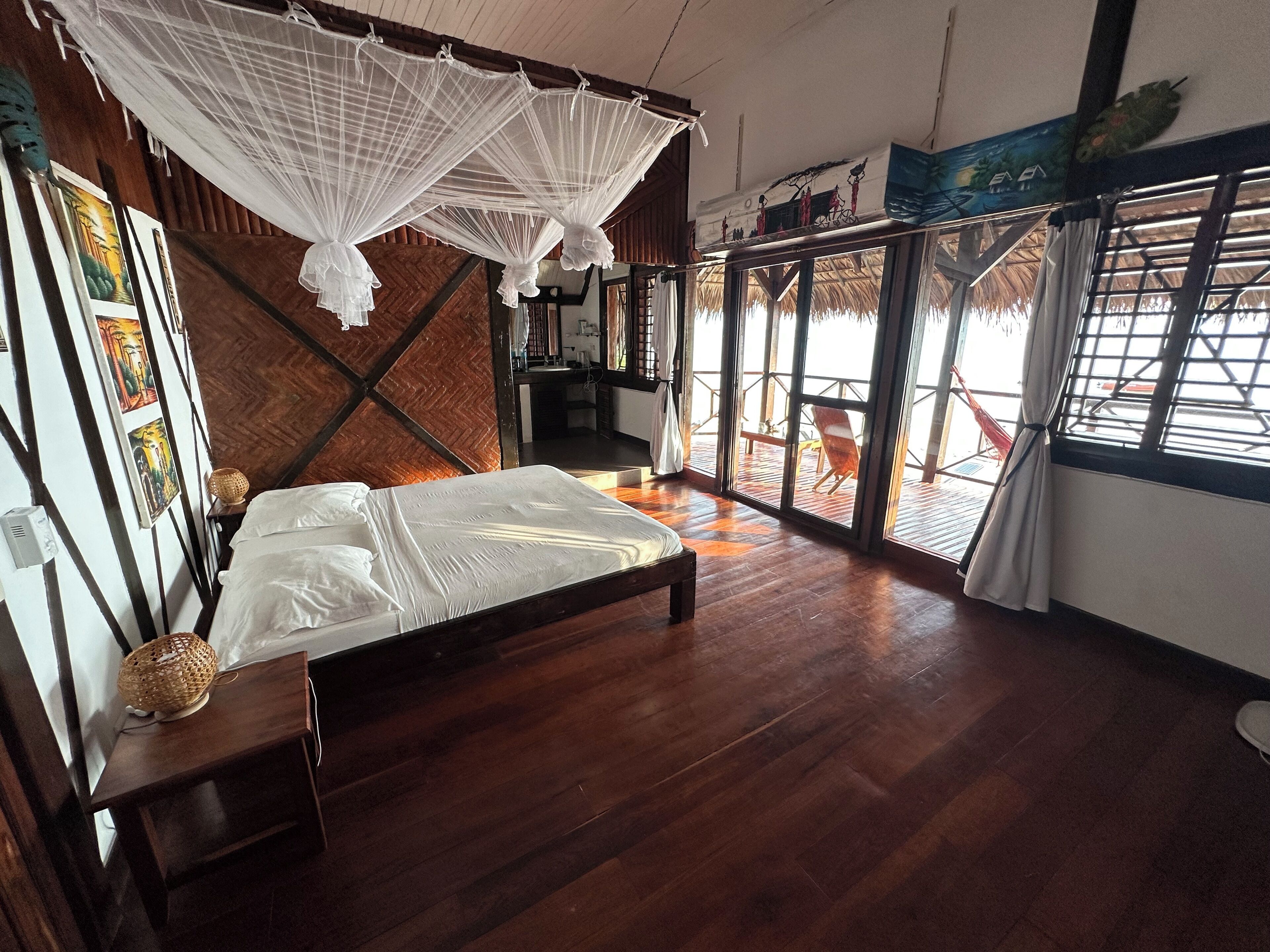 5 Schlafzimmer, Zimmersafe, Bügeleisen/Bügelbrett, kostenloses WLAN