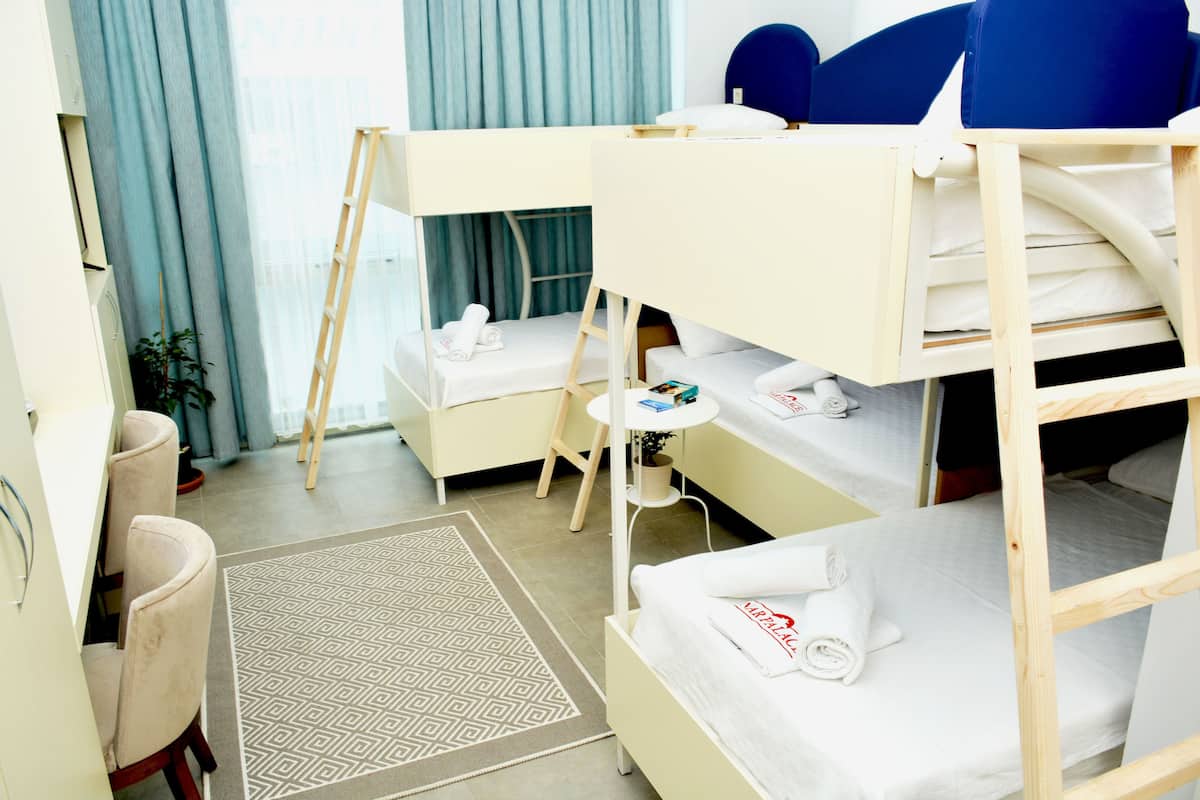 標準共用宿舍, 1 間臥室 | 書桌、免費無線上網、床單
