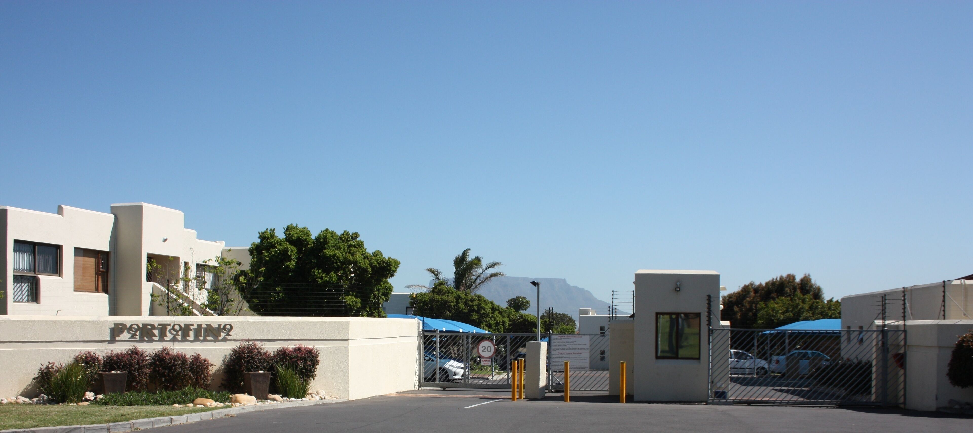 Façade de l’hébergement - soirée/nuit