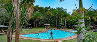 Legend Safaris - Kruger Park Lodge