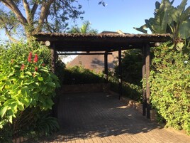 Casa, 3 habitaciones | Terraza o patio