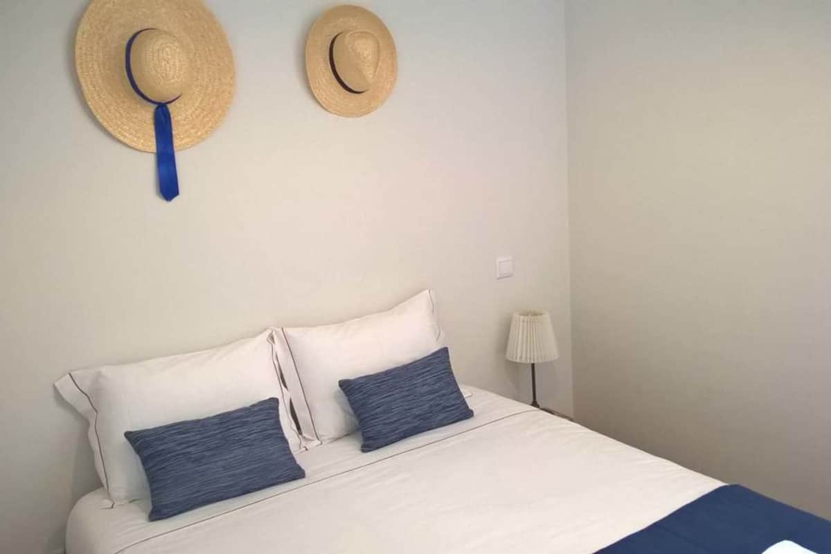 Suite, River View | Free WiFi, bed sheets