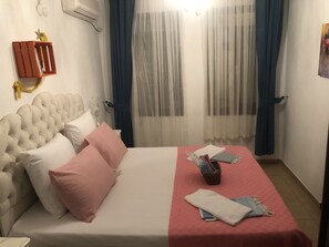 Standard Double Room | Free WiFi