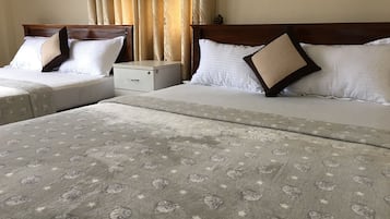 2 Bedrooms Villa  | Premium bedding, desk, iron/ironing board, free WiFi