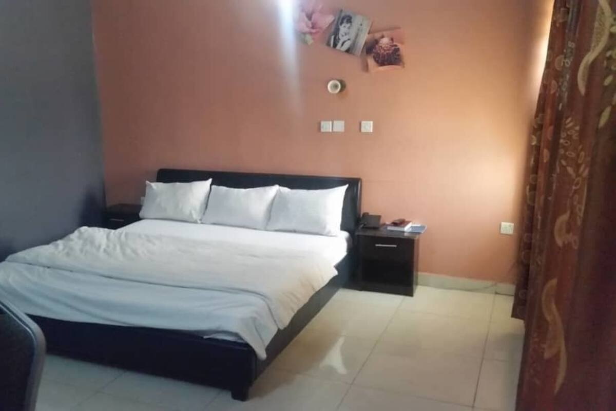 Luxury Room | 1 bedroom, desk, WiFi (free)